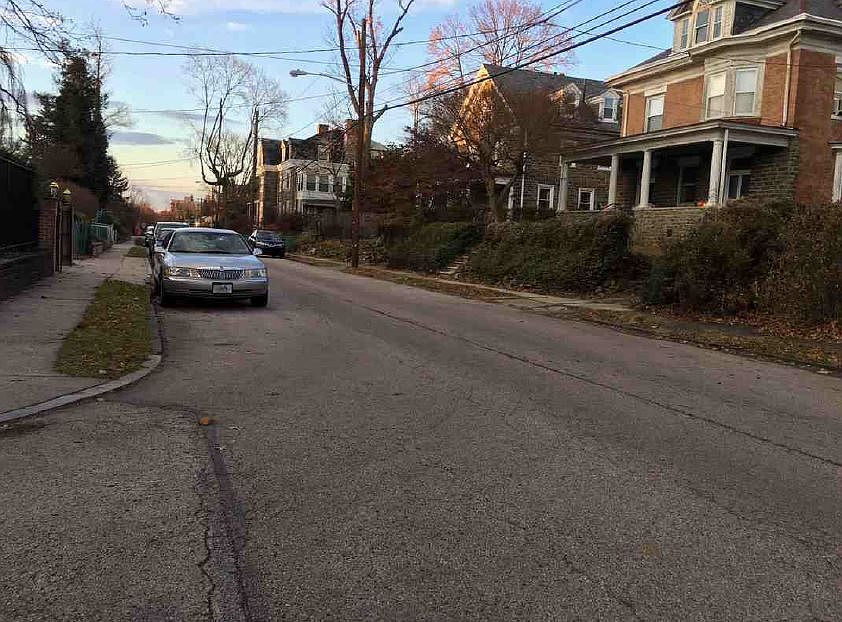 2nd image of 6437 Emlen St
