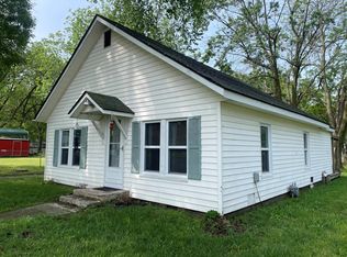 323 N Smith St, Fairland, OK 74343