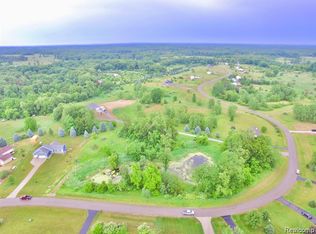 9810 Iosco Ridge Dr, Gregory, MI 48137