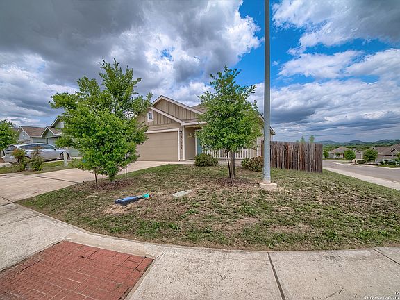 2nd image of 31568 Bard ln