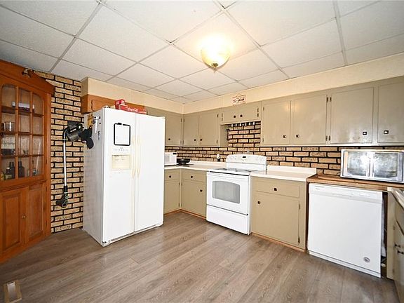 5th image of 4053 N Askew Ave