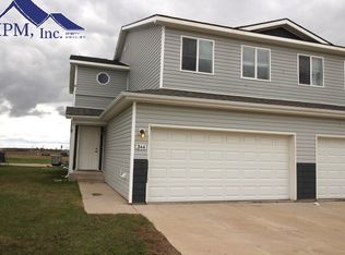344 Adeline Dr, Stanley, ND 58784