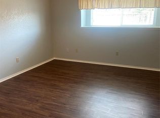 451 Hancock Ct, Fort Worth, TX 76108