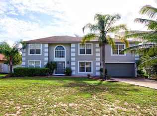 2122 Medina Hills Ln, Mascotte, FL 34753