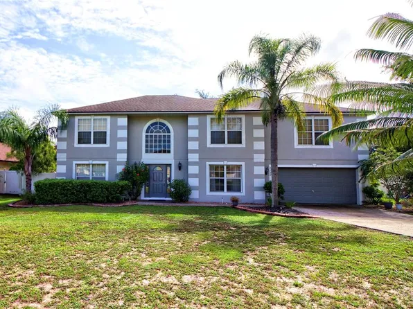 2122 Medina Hills Ln, Mascotte, FL 34753