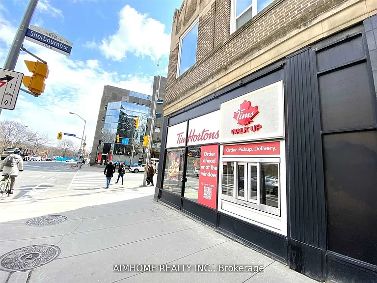 609 Sherbourne St #811 — Photo 35