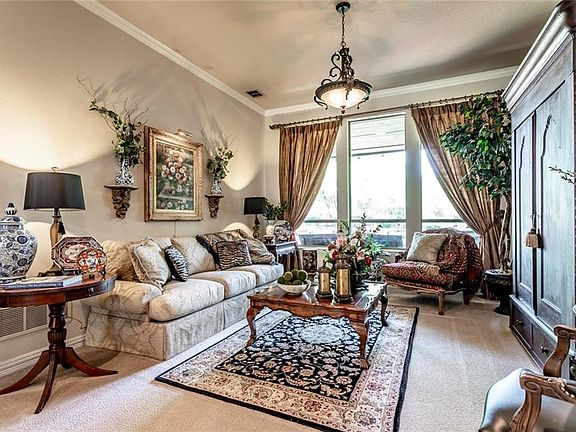 5th image of 4500 Saint Clair Ct
