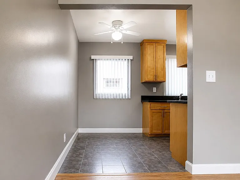 Fulton Place - Mark and Barbara, LLC — Photo 9
