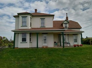 12 Ripine Ln, Yarmouth, NS B0W 1B0