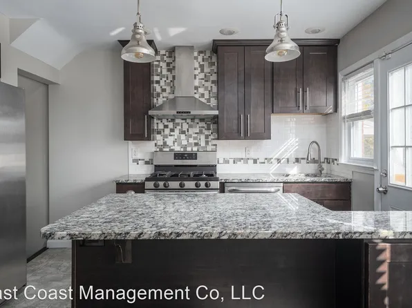 2104 Redthorn Rd, Baltimore, MD 21220