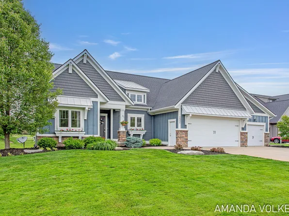 1551 Providence Cove Ct, Byron Center, MI 49315