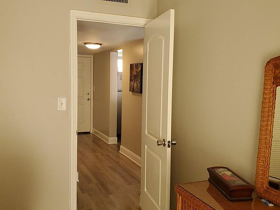 4th image of 4500 N Flagler Dr APT A4