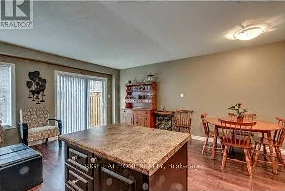 20 McConkey Cres #69 — Photo 8