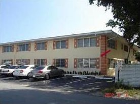 4th image of 2624 NE 32nd St APT 214