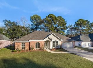 1838 Octavia Dr, Mandeville, LA 70448