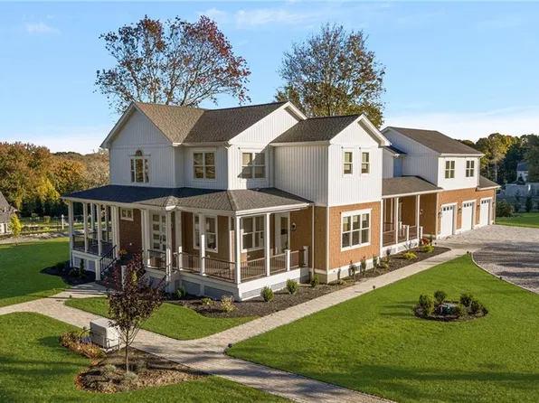 50 Prospect Ave, Jamestown, RI 02835