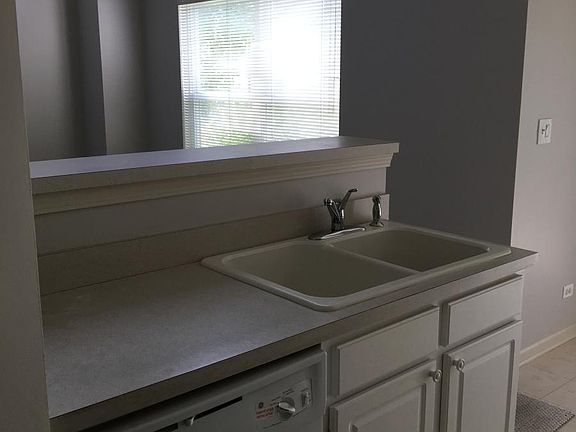 Kitchen to family room