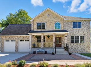 147 Grandview Ave, West Springfield, MA 01089