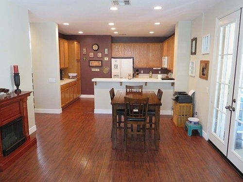 2nd image of 336 Platts Harbor Dr