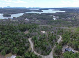 10 Bailey Mountain Dr, Franklin, ME 04634
