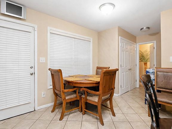 5th image of 1504 Springshire Ct