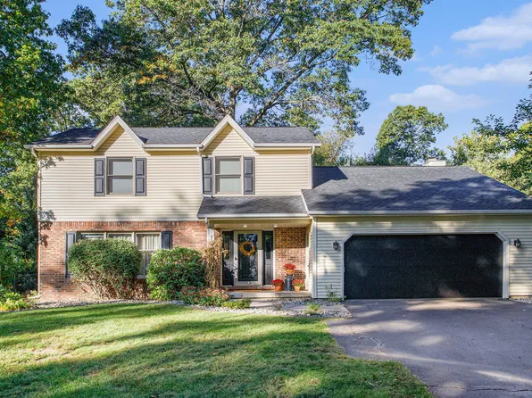 154 Hidden Forest Rd, Battle Creek, MI 49014