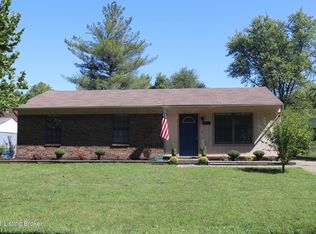 9211 Reamers Rd, Pewee Valley, KY 40056