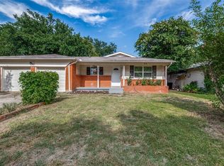 916 Billie Ruth Ln, Hurst, TX 76053