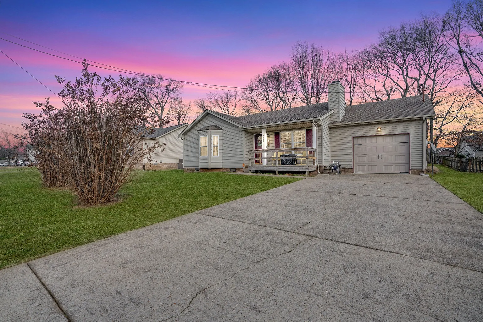 3453 Sandpiper Dr photo 1