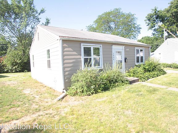 2nd image of 3804 10th Avenue Ct
