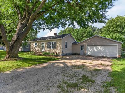 403 1st St, Washburn, IA, 50702