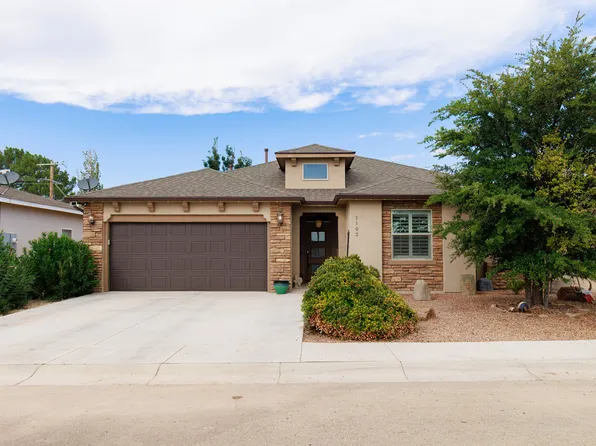 1102 Chitalpa Ct, Carlsbad, NM 88220