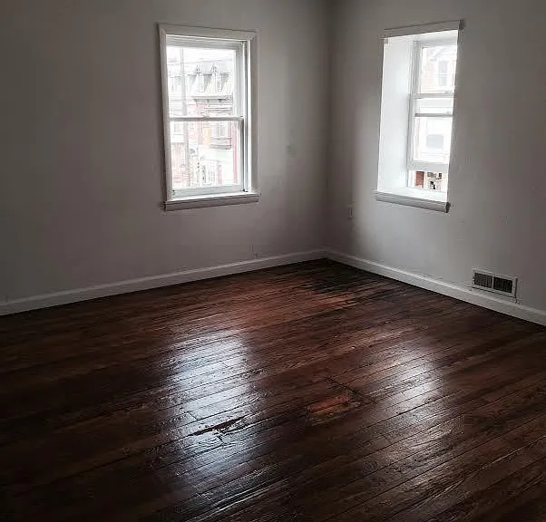 612 E Market St #2F — Photo 3