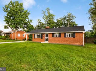 6217 Hibbling Ave, Springfield, VA 22150