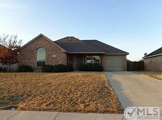 609 Oliver Ln, Waxahachie, TX 75165