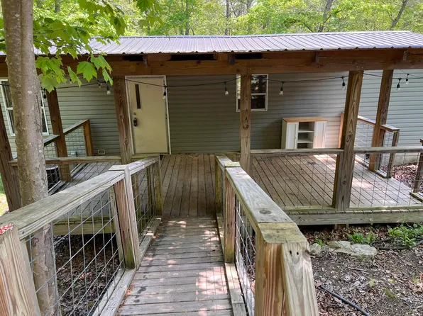 754 Dale Trl, Menlo, GA 30731