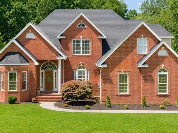 403 Stonewall Dr, Russellville, KY 42276
