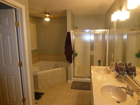 3rd image of 3351 Rocky Ln