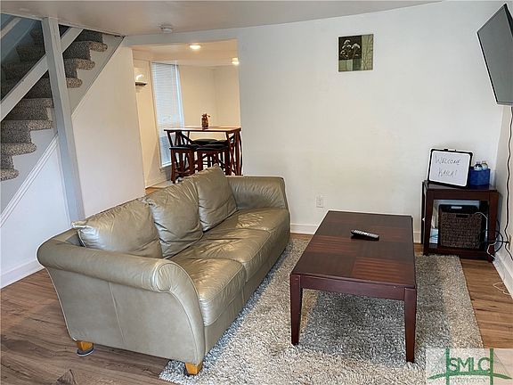 3rd image of 1303 E 33rd Street