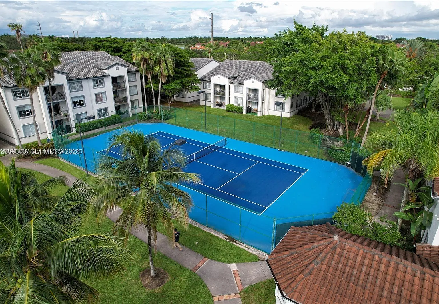 Enclave At Doral Condo No — Photo 3