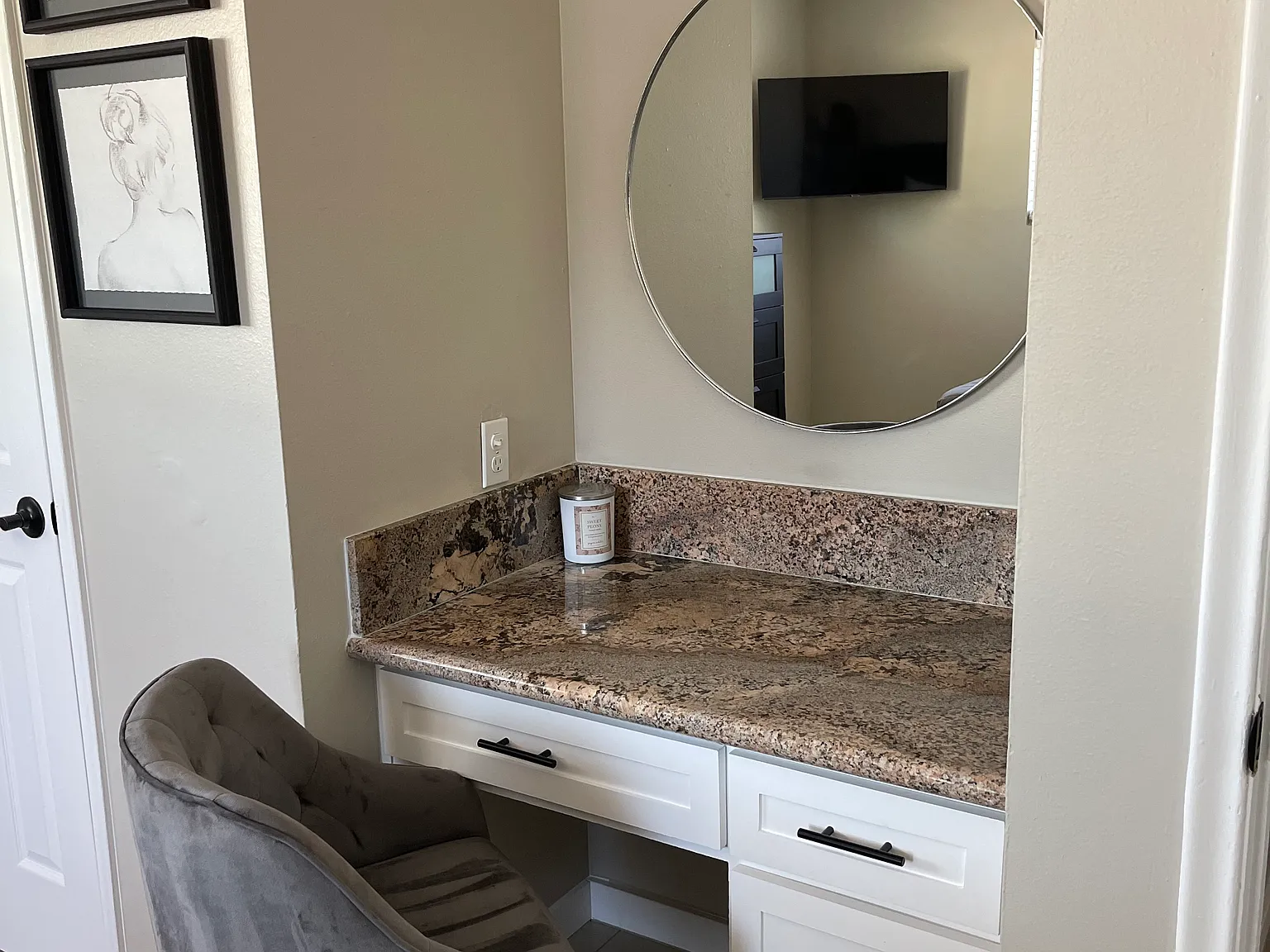 2 bed, 900 sqft, $1,595 — Photo 2