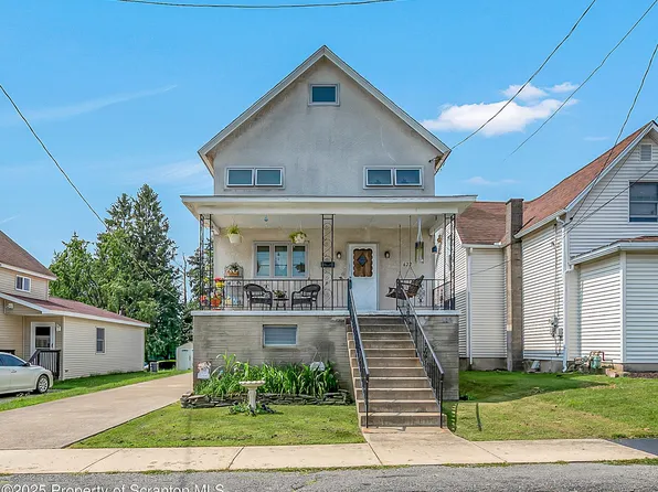 622 Sherwood Ave, Dunmore, PA 18512