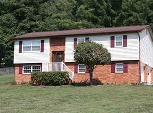 3070 Wilson Rd, Barboursville, WV 25504