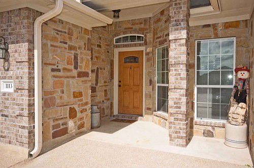 3rd image of 1113 Hayesville Ct