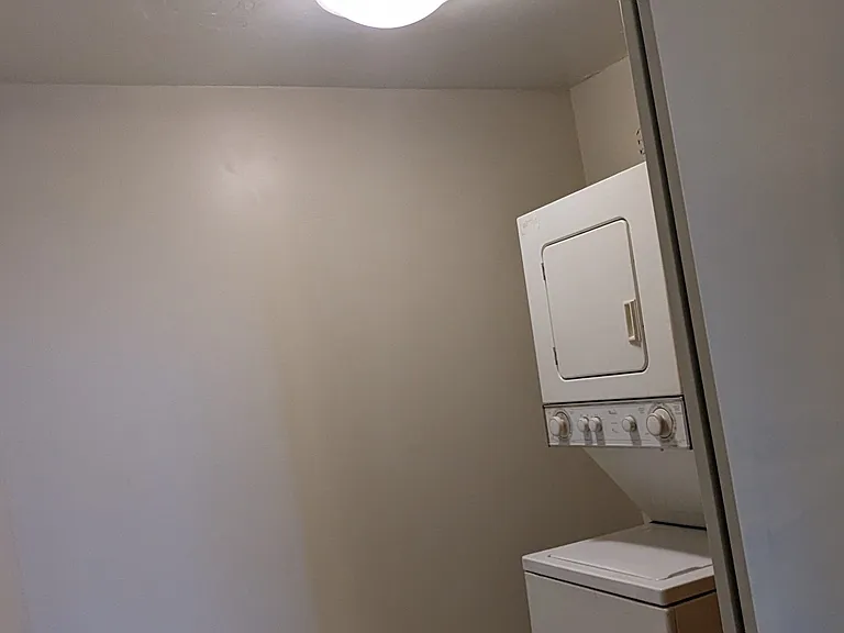 340 Dixon Rd #2013 — Photo 8