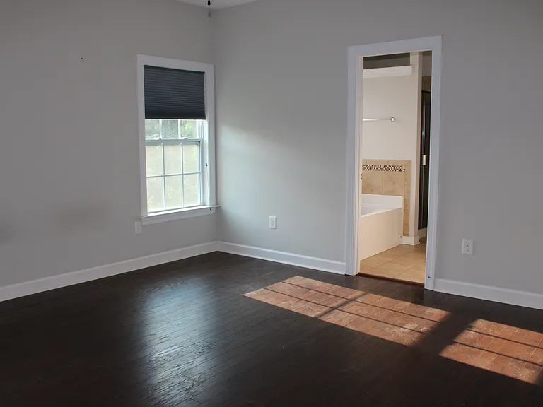 241 Vinewood Pl — Photo 31