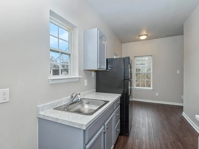 2413 Lamb Ave #4 — Photo 21