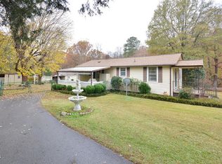 124 Jack Bennett Rd, Chapel Hill, NC 27517