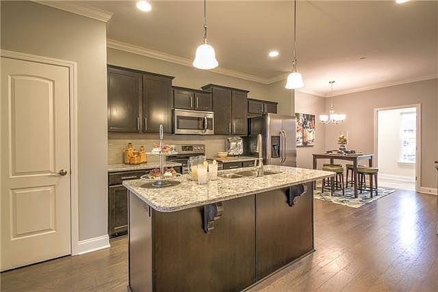 1st image of 510 Cobert Ln