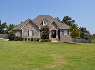 1100 Layman Dr, Jonesboro, AR 72404